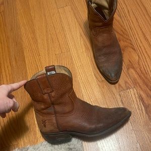 Frye low cowboy boots